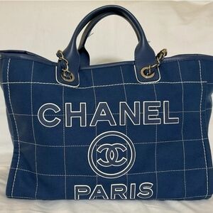 SOLD Chanel Deauville Square Stitch Medium